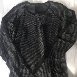 Lululemon long sleeve reversible